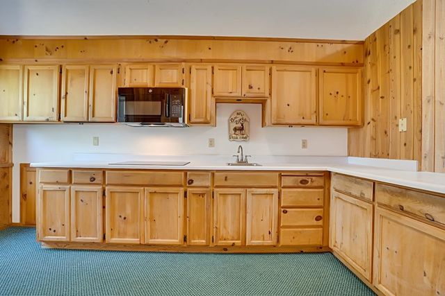 184 Carmel Rd, Burson, CA 95225