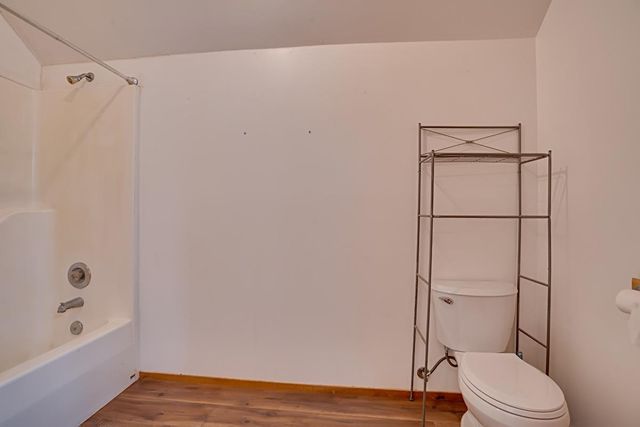 184 Carmel Rd, Burson, CA 95225