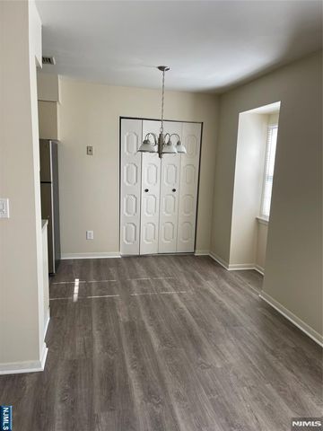 255 Piermont Road 255-18, Cresskill, NJ 07626