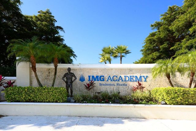 5022 46TH STREET W, Bradenton, FL 34210