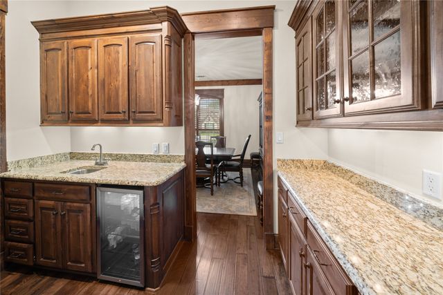 6987 Canal, Tyler, TX 75703