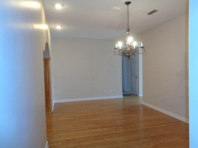 110 Cottage, Dothan, AL 36303