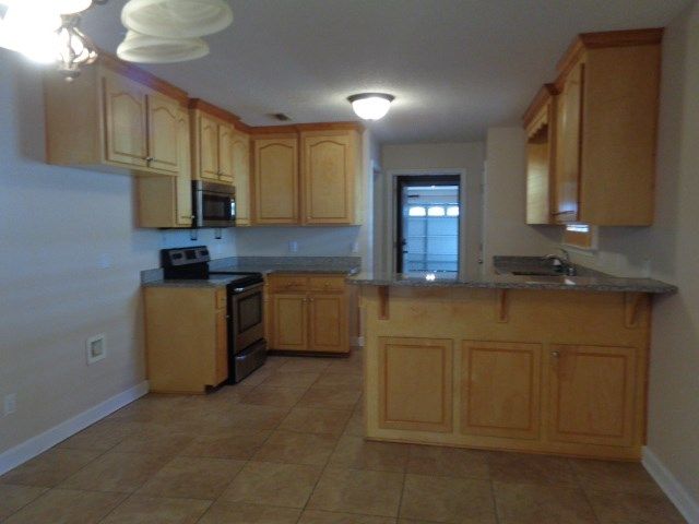 110 Cottage, Dothan, AL 36303