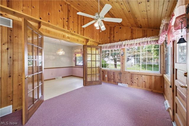 204 Colonial Drive, Canfield, OH 44406