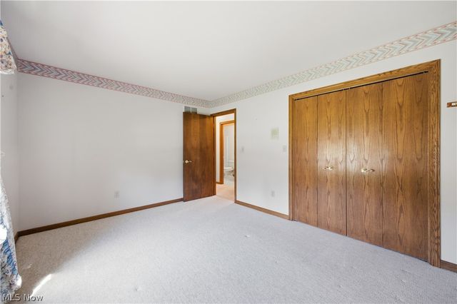204 Colonial Drive, Canfield, OH 44406