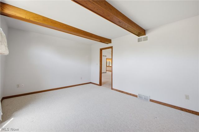 204 Colonial Drive, Canfield, OH 44406