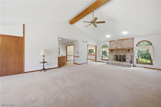 204 Colonial Drive, Canfield, OH 44406