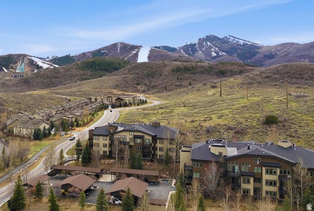 6605 OVERLAND DR #301, Park City, UT 84098
