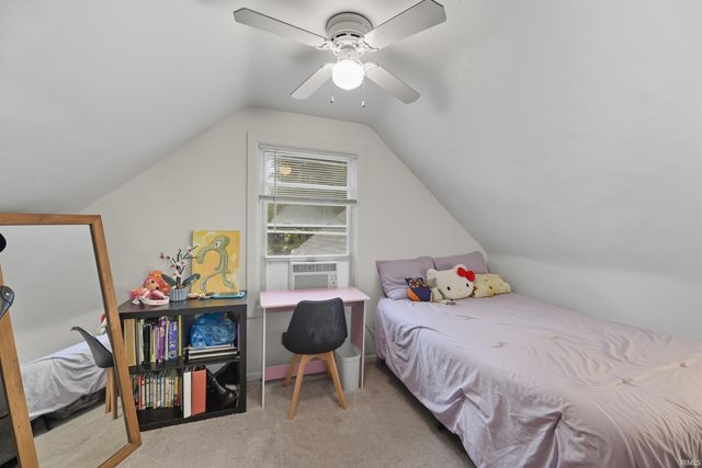 610 E Victoria Street, South Bend, IN 46614