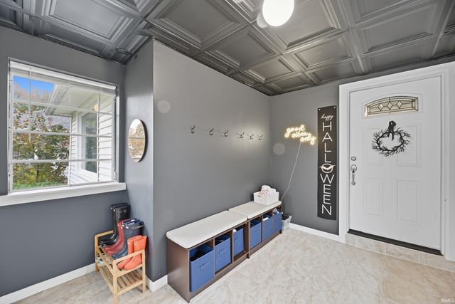 610 E Victoria Street, South Bend, IN 46614