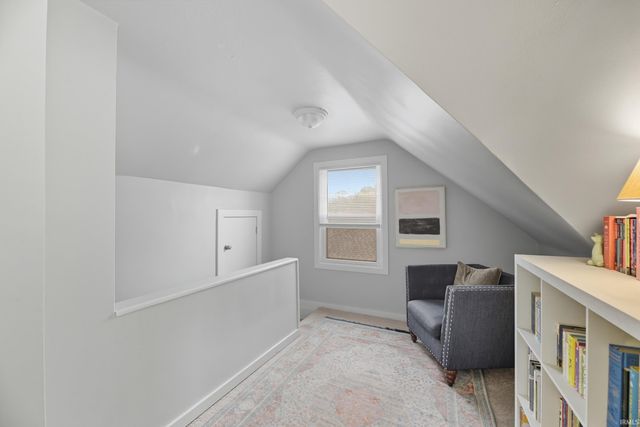 610 E Victoria Street, South Bend, IN 46614