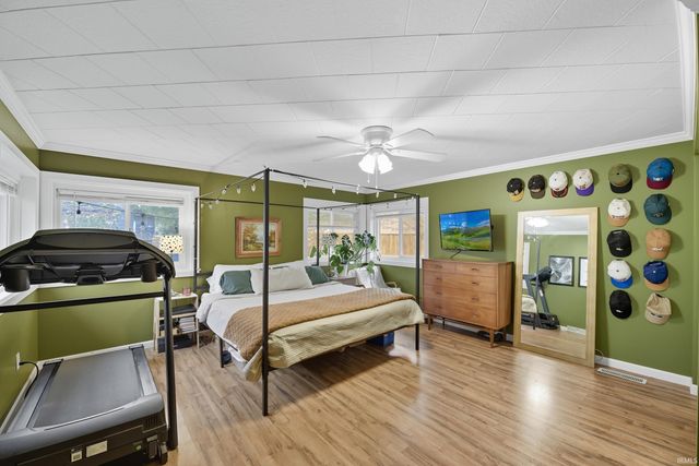 610 E Victoria Street, South Bend, IN 46614