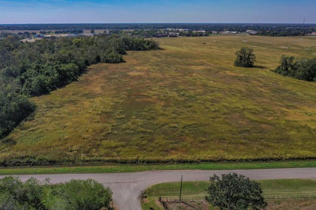 2320 County Road 166, Wharton, TX 77488