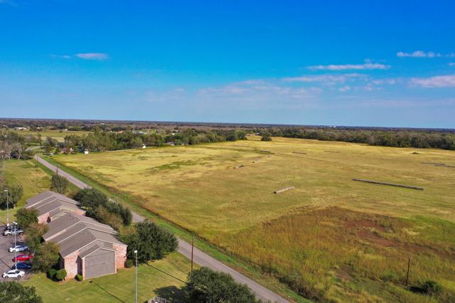 2320 County Road 166, Wharton, TX 77488