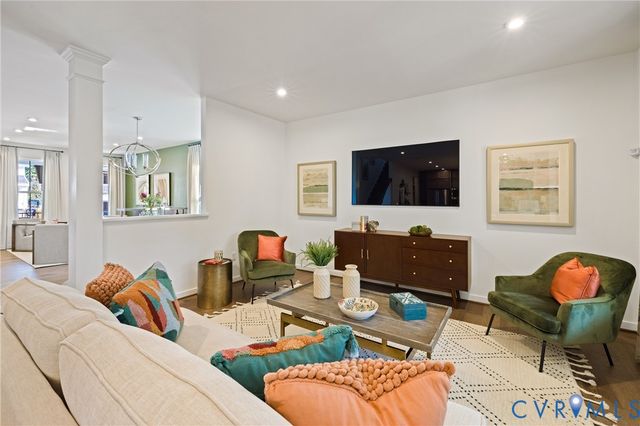 979 Charlemagne Rd, Midlothian, VA 23114