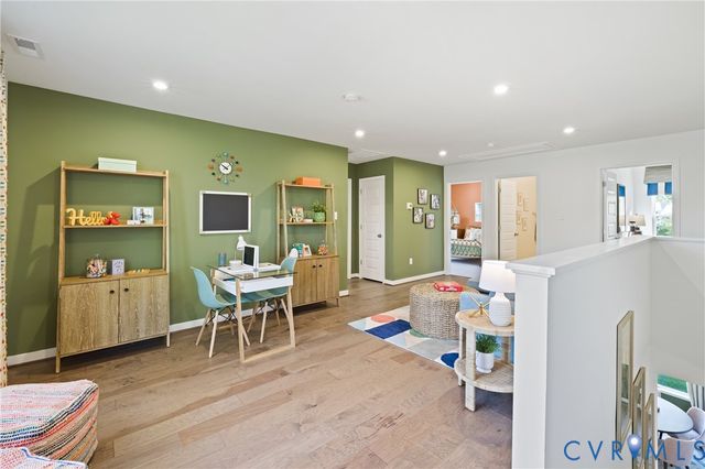 979 Charlemagne Rd, Midlothian, VA 23114