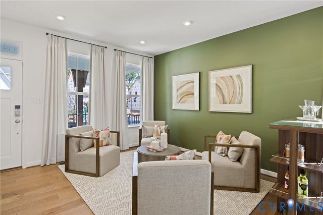 979 Charlemagne Rd, Midlothian, VA 23114