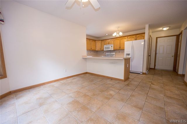 5 Alexander Parkway, Pendleton, NY 14120