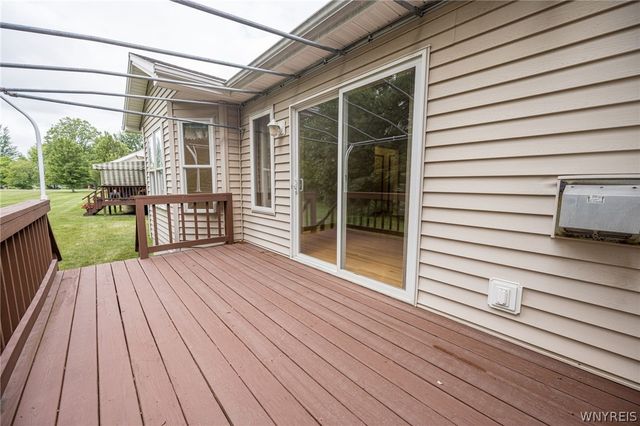 5 Alexander Parkway, Pendleton, NY 14120