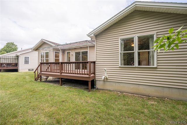 5 Alexander Parkway, Pendleton, NY 14120