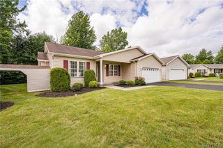 5 Alexander Parkway, Pendleton, NY 14120