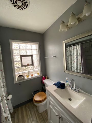 6559 S Kilpatrick Avenue, Chicago, IL 60629
