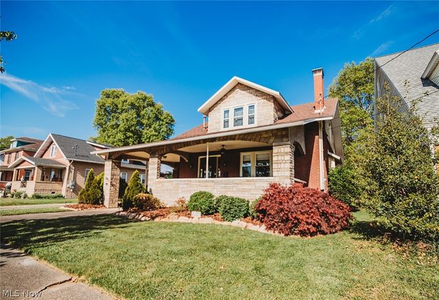 2107 PARK Avenue, Parkersburg, WV 26101