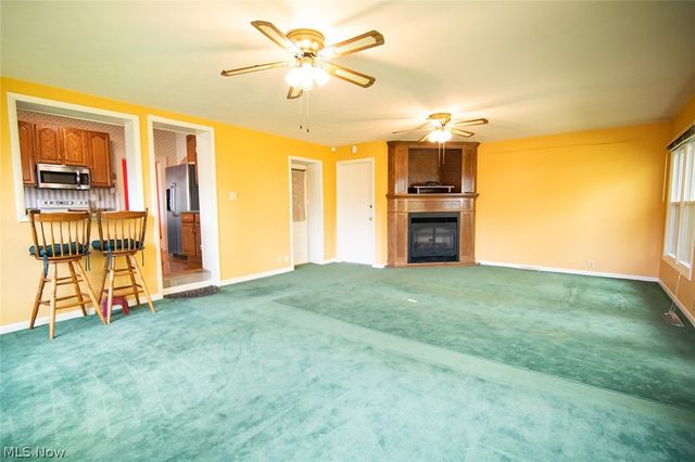 2107 PARK Avenue, Parkersburg, WV 26101
