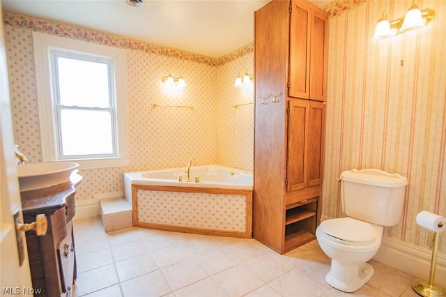 2107 PARK Avenue, Parkersburg, WV 26101