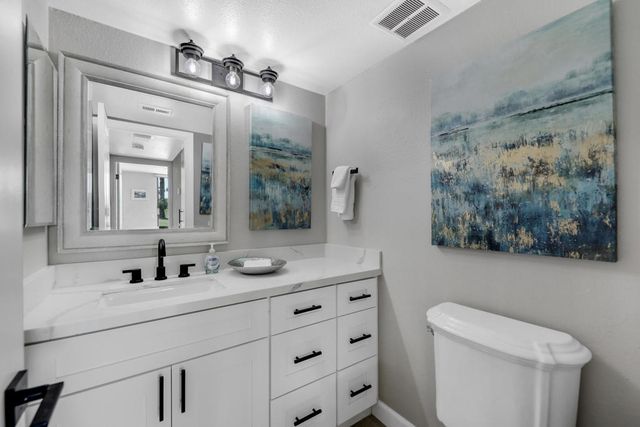 41 Sunrise Drive, Rancho Mirage, CA 92270
