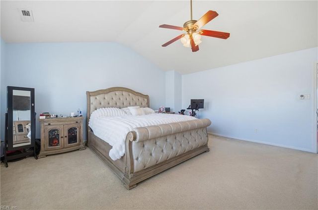 1020 Silver Charm CIR, Suffolk, VA 23435