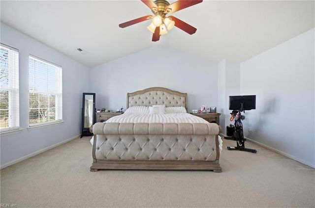 1020 Silver Charm CIR, Suffolk, VA 23435