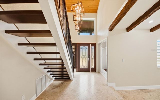 601 MAJORCA AVENUE, Altamonte Springs, FL 32714