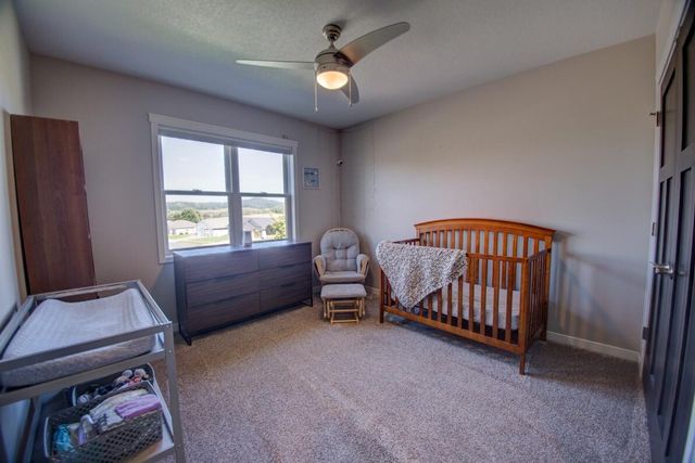 704 Knollwood DRIVE, Holmen, WI 54636