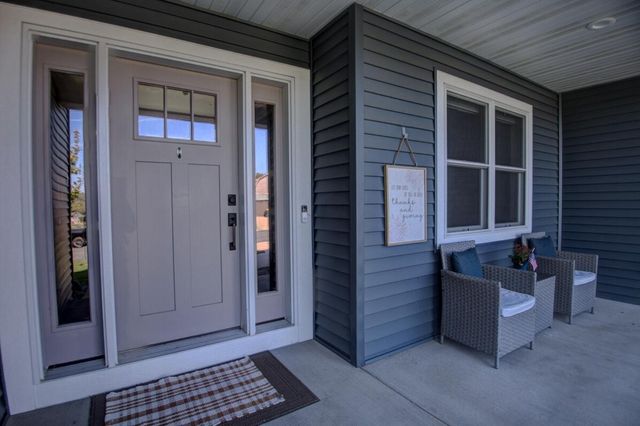 704 Knollwood DRIVE, Holmen, WI 54636