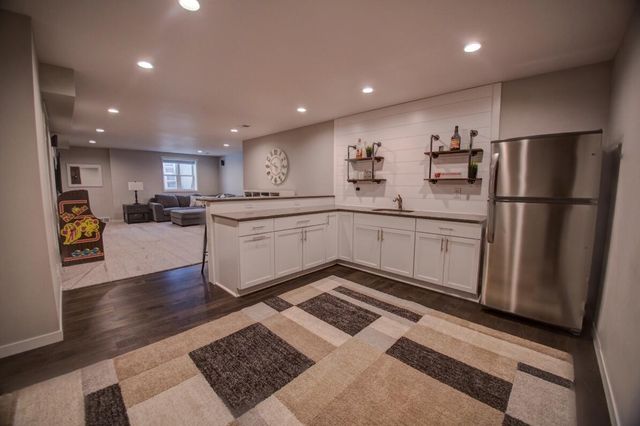 704 Knollwood DRIVE, Holmen, WI 54636