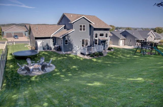 704 Knollwood DRIVE, Holmen, WI 54636