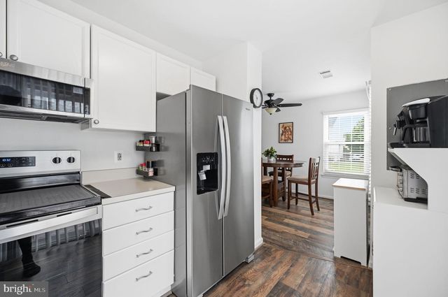 11021 SENTRY RIDGE RD, Manassas, VA 20109