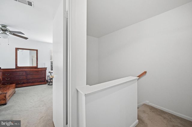 11021 SENTRY RIDGE RD, Manassas, VA 20109