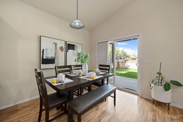 4589 S Denison Ave, Meridian, ID 83642