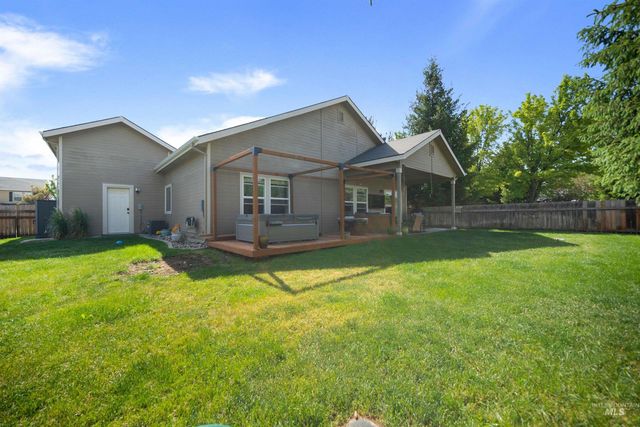 4589 S Denison Ave, Meridian, ID 83642