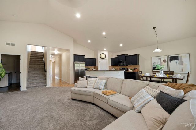 4589 S Denison Ave, Meridian, ID 83642