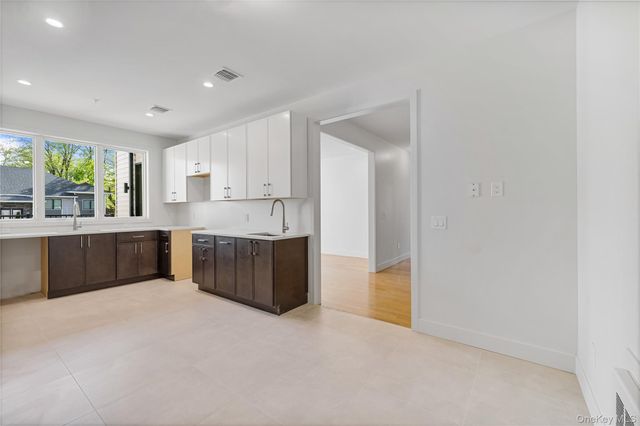 3 E Funston Avenue 221, Spring Valley, NY 10977