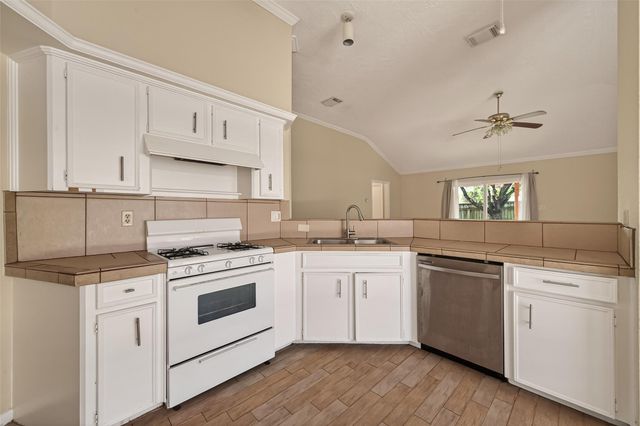 20039 S Navaho Trail, Katy, TX 77449