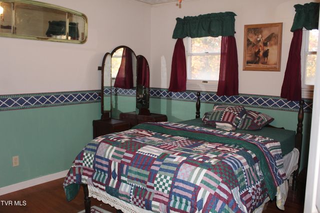 7362 Jim Faust Road, Wise, VA 24293