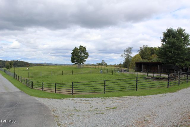 7362 Jim Faust Road, Wise, VA 24293