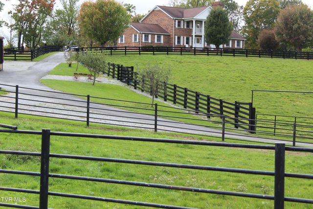 7362 Jim Faust Road, Wise, VA 24293