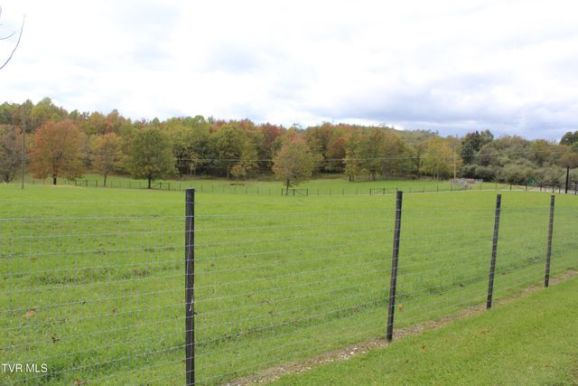 7362 Jim Faust Road, Wise, VA 24293