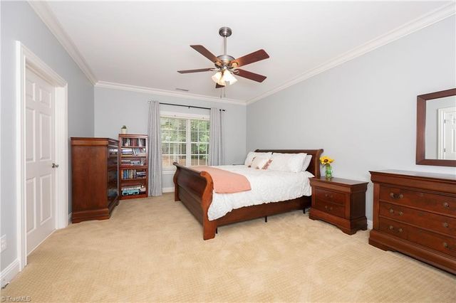 151 Wellsprings Court, Pfafftown, NC 27040