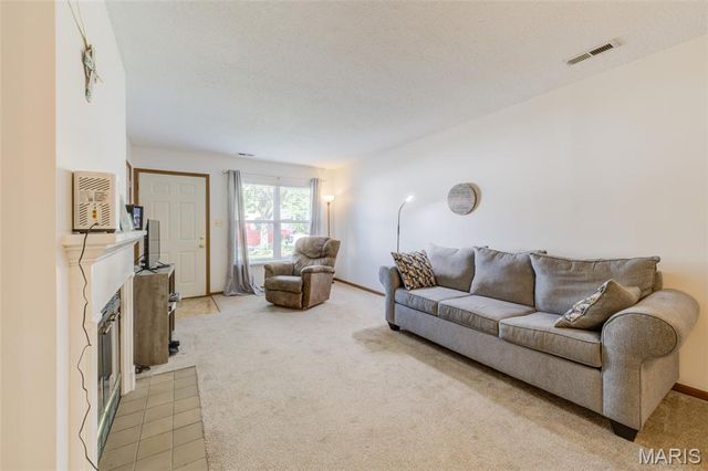 106 Inverness, Valley Park, MO 63088